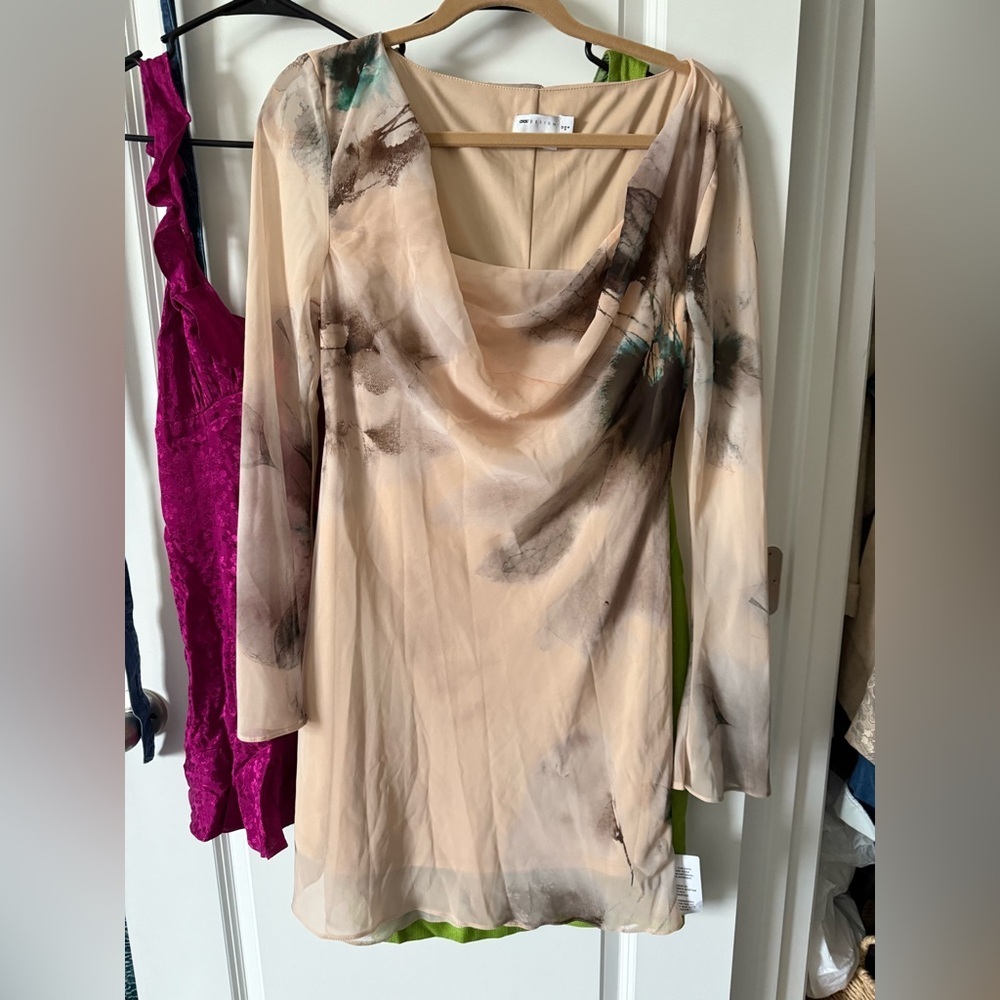 NWT ASOS Cream and Brown watercolor cowl neck chiffon flute sleeve Mini Dress - Picture 2 of 4